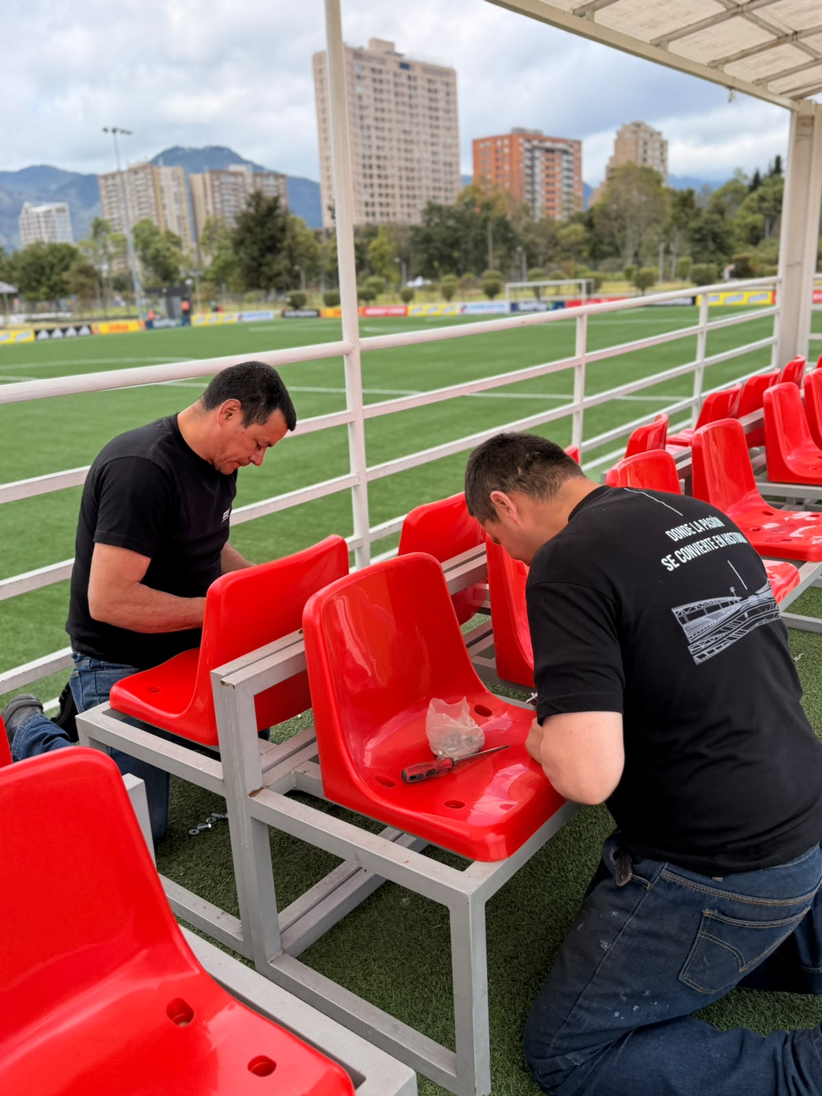 instalacion de sillas de estadios